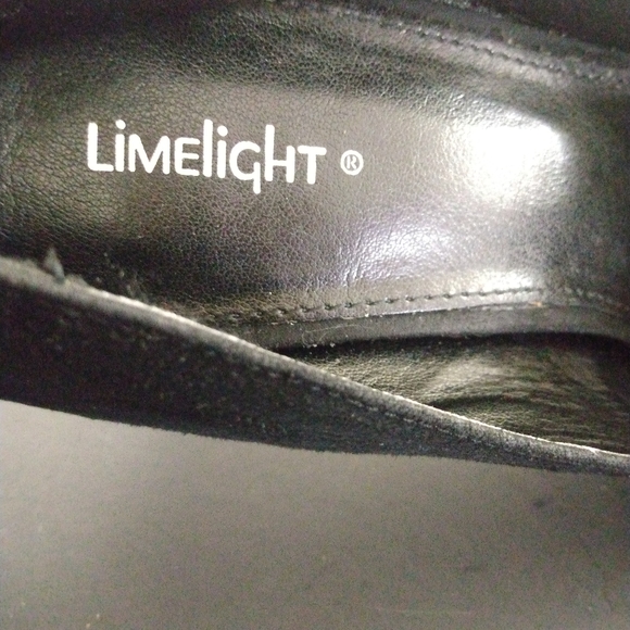 Limelight Victory Pump Heels - Picture 3 of 7